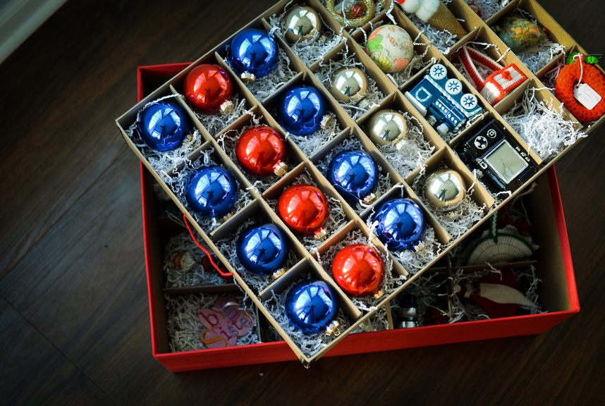 fragile holiday ornaments storage idea